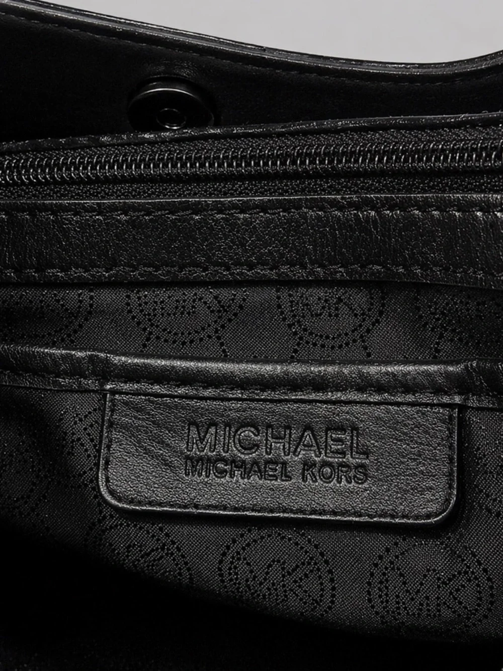 ✨ MICHAEL KORS Devon Large Shoulder Tote | Black Leather | Silver Hardware ✨